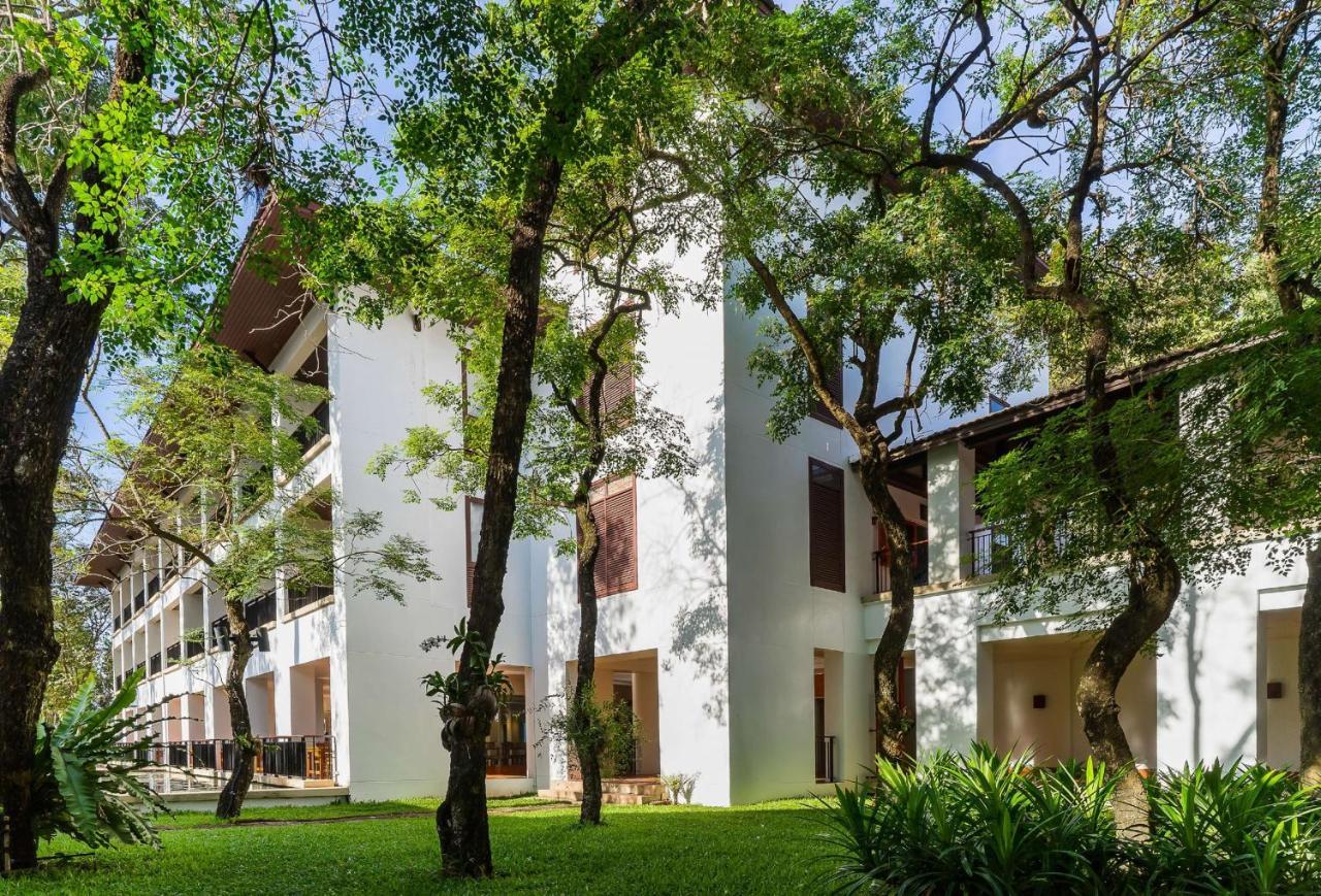 Tawa Ravadee Resort Prachinburi, A Member Of Worldhotels Distinctive Si Maha Phot Екстер'єр фото